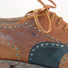 Dutch Shoe Brown & Blue whit studs by Eddy Minto